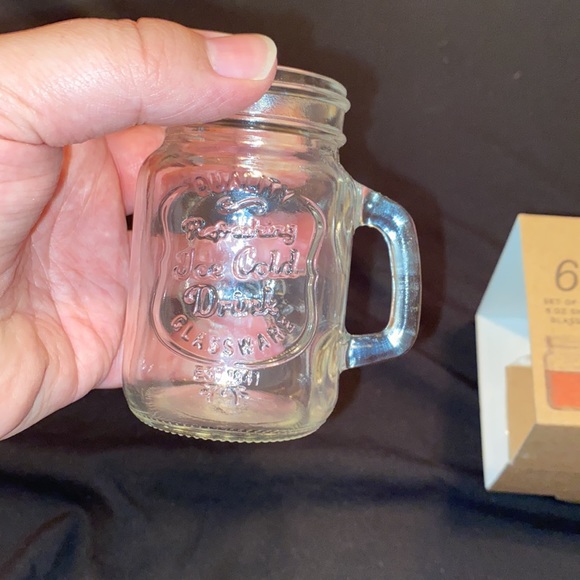 Home essentials Shot glasses NWT Mini beer mug style. 5 oz each, glass - Picture 12 of 12